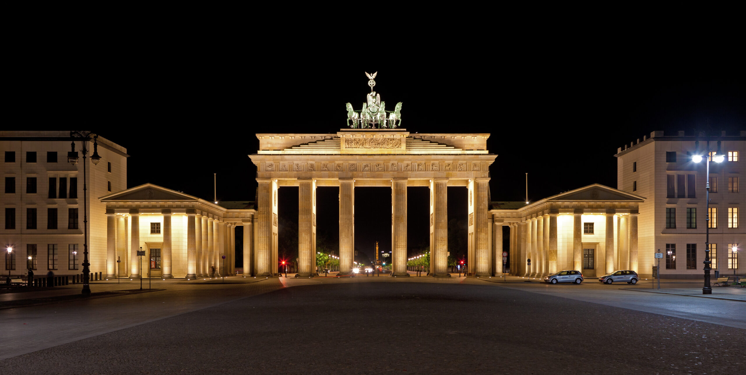 04 brandenburger tor nachts